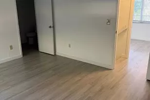 13905 Village Terrace Dr, Tampa, FL 33624 - Photo 17