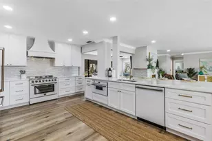 441 Bayshore Dr, Venice, FL 34285 - Photo 17