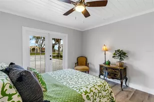 441 Bayshore Dr, Venice, FL 34285 - Photo 39