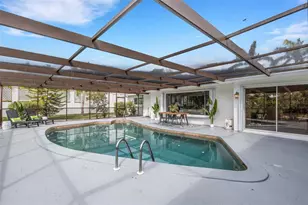 441 Bayshore Dr, Venice, FL 34285 - Photo 71