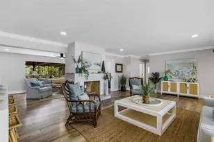 441 Bayshore Dr, Venice, FL 34285 - Photo 11