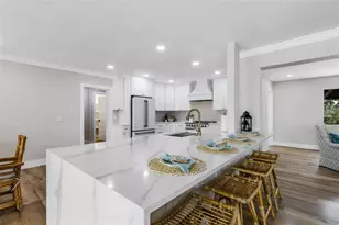 441 Bayshore Dr, Venice, FL 34285 - Photo 15