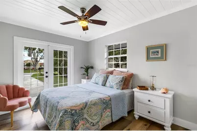 441 Bayshore Drive, Venice, FL 34285 - Photo 35