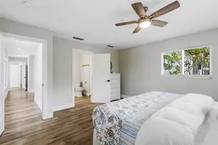 441 Bayshore Dr, Venice, FL 34285 - Photo 31