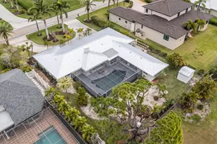 441 Bayshore Dr, Venice, FL 34285 - Photo 71