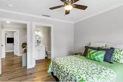 441 Bayshore Drive, Venice, FL 34285 - Photo 41