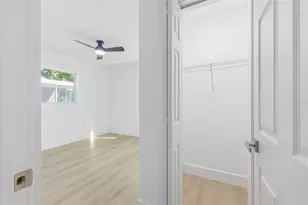 3917 W Pine St, Tampa, FL 33607 - Photo 21