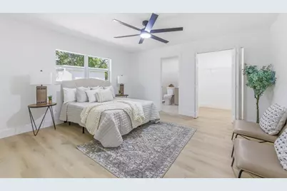 3917 W Pine Street, Tampa, FL 33607 - Photo 11