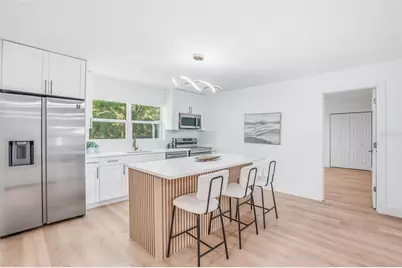 3917 W Pine Street, Tampa, FL 33607 - Photo 5
