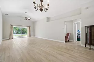 4250 Pine Isle Dr, Lutz, FL 33558 - Photo 7