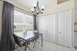 4250 Pine Isle Dr, Lutz, FL 33558 - Photo 15