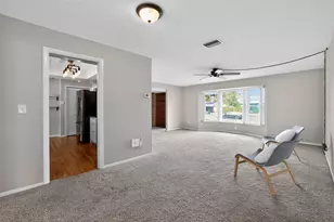 13940 Antigua Dr, Seminole, FL 33776 - Photo 21