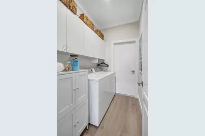 4039 Westbourne Circle, Sarasota, FL 34238 - Photo 21