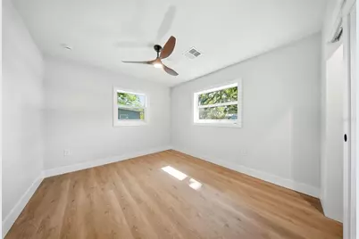 1125 77th Street N, Saint Petersburg, FL 33710 - Photo 23