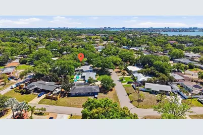 1125 77th Street N, Saint Petersburg, FL 33710 - Photo 37