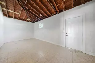 1125 77th St N, Saint Petersburg, FL 33710 - Photo 29