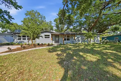 1125 77th Street N, Saint Petersburg, FL 33710 - Photo 1