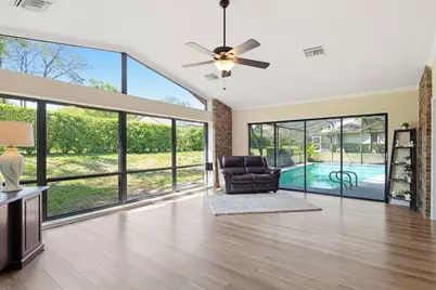 3472 Shoreline Circle, Palm Harbor, FL 34684 - Photo 17