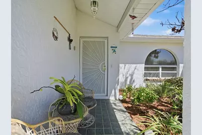 4298 Craigdarragh Avenue, Spring Hill, FL 34606 - Photo 5