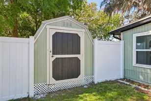 6364 Post Ct, Spring Hill, FL 34606 - Photo 25