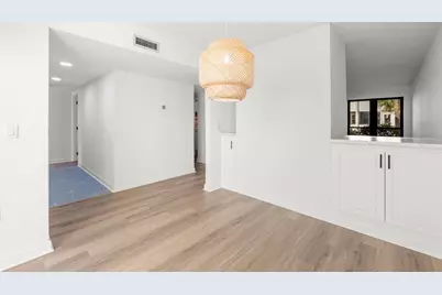 1 Windrush Boulevard #19, Indian Rocks Beach, FL 33785 - Photo 7