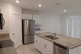 1842 Egret Meadows Ave, Kissimmee, FL 34744 - Photo 9