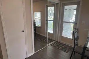 2282 Piazza Dr, Sarasota, FL 34238 - Photo 9