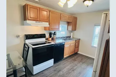 2282 Piazza Drive #117, Sarasota, FL 34238 - Photo 7