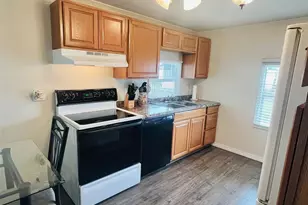 2282 Piazza Dr, Sarasota, FL 34238 - Photo 7