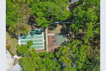 3300 Fox Chase Circle N #202, Palm Harbor, FL 34683 - Photo 91