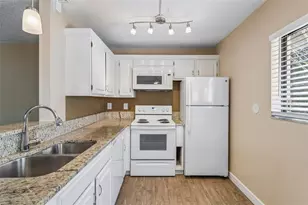 3300 Fox Chase Circle N, Palm Harbor, FL 34683 - Photo 19