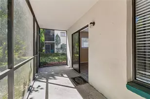 3300 Fox Chase Circle N, Palm Harbor, FL 34683 - Photo 45