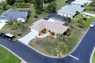 3323 Meadow Run Cir, Venice, FL 34293 - Photo 69