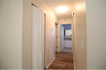 720 Newton Avenue S, Saint Petersburg, FL 33701 - Photo 7