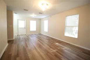 720 Newton Ave S, Saint Petersburg, FL 33701 - Photo 3