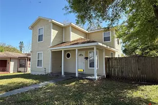 720 Newton Ave S, Saint Petersburg, FL 33701 - Photo 1