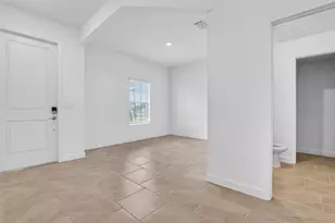 26645 Wilgrove Pl, Punta Gorda, FL 33955 - Photo 5