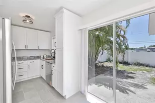 6412 Rockpointe Dr, Tampa, FL 33634 - Photo 15