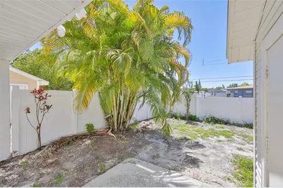 6412 Rockpointe Drive, Tampa, FL 33634 - Photo 31