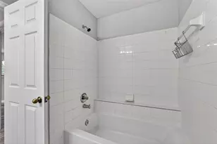 18001 Richmond Pl Dr, Tampa, FL 33647 - Photo 15