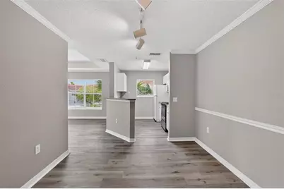 18001 Richmond Place Drive #332, Tampa, FL 33647 - Photo 9