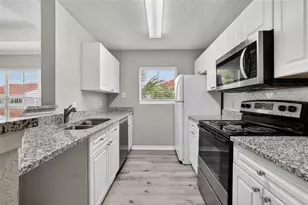 18001 Richmond Pl Dr, Tampa, FL 33647 - Photo 11