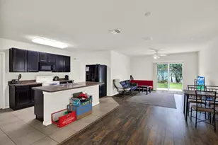 10219 Hawk Storm Ave, Tampa, FL 33610 - Photo 5