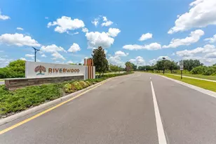 37417 Clinch Cir, Zephyrhills, FL 33540 - Photo 29