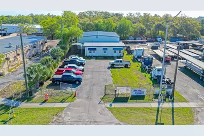 11134 S 41 Highway, Gibsonton, FL 33534 - Photo 1