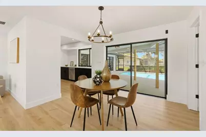 13779 Pinecrest Drive, Largo, FL 33774 - Photo 11