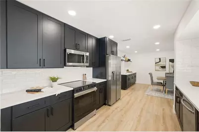 13779 Pinecrest Drive, Largo, FL 33774 - Photo 7