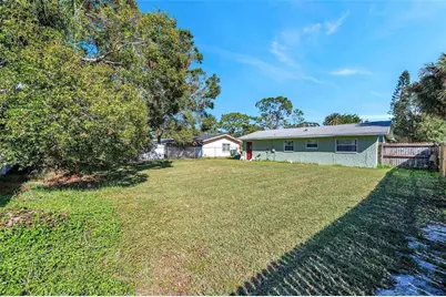 926 Lake Palms Drive, Largo, FL 33771 - Photo 27