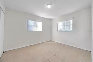 926 Lake Palms Dr, Largo, FL 33771 - Photo 21