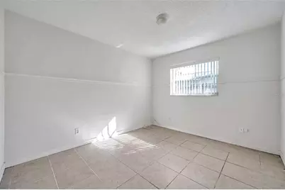 926 Lake Palms Drive, Largo, FL 33771 - Photo 17